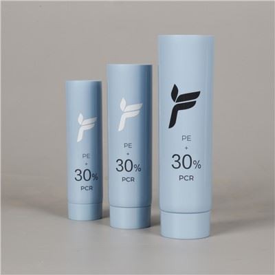 Bekas Kosmetik Kosong Plastik Selepas Kitar Semula